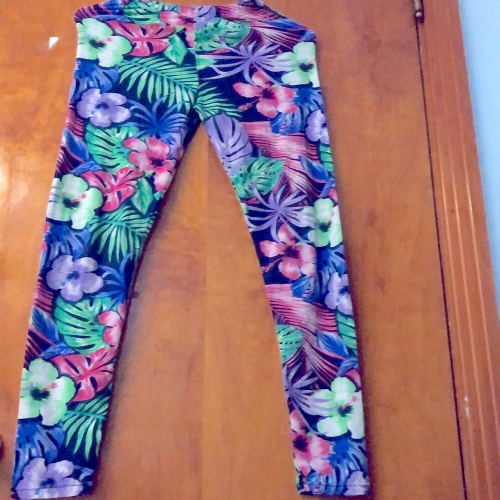 Hot Kiss - Colorful floral leggings